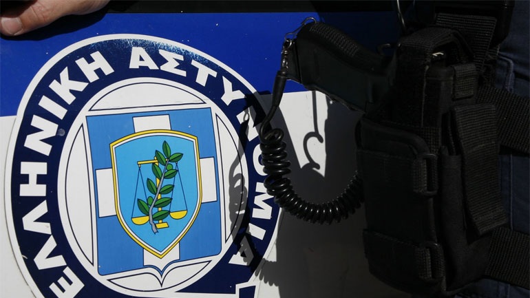 Ζάκυνθος: Αστυνομικοί εκβίαζαν επιχειρηματίες