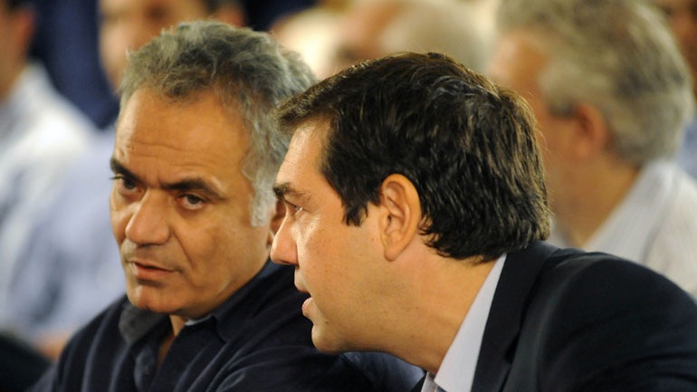 Σύσκεψη Τσίπρα με κομματικά στελέχη στη Βουλή