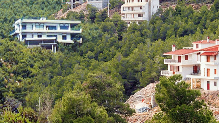 Περιφέρεια Αττικής: Η αρμοδιότητα για τις κατεδαφίσεις αυθαιρέτων ανήκει στην Αποκεντρωμένη Διοίκηση