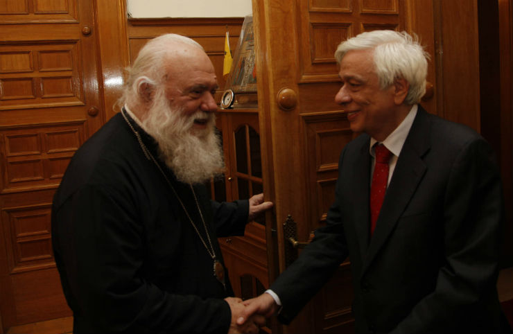 Με τον Αρχιεπίσκοπο Ιερώνυμο, πριν από τις εκλογές του 2012