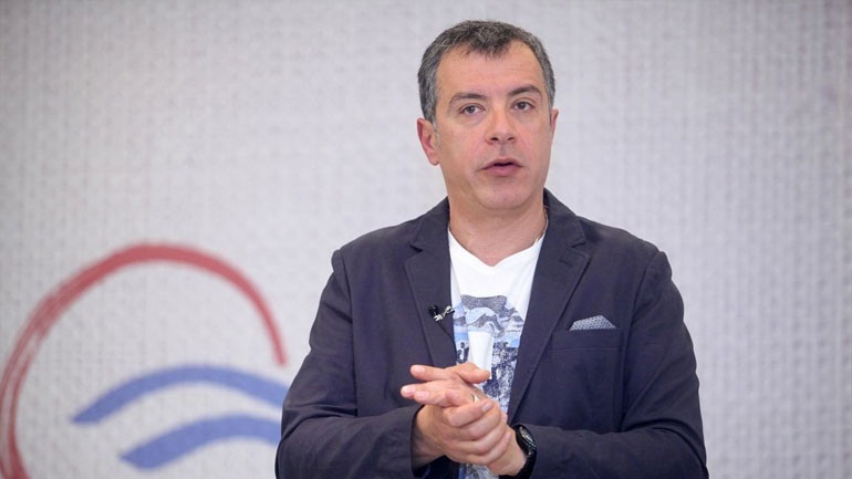 Στις 15:00 το μεσημέρι της Παρασκευής η συνέντευξη Τύπου του Θεοδωράκη στη ΔΕΘ