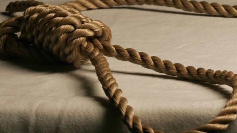 Πάτρα: Απαγχονίστηκε στην αυλή του σπιτιού του