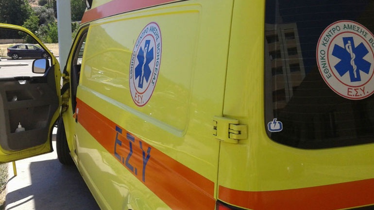 Λάρισα: Στο νοσοκομείο τρία άτομα έπειτα από τροχαίο