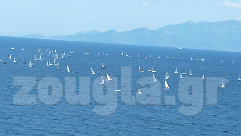 Καβάλα: Η θάλασσα γέμισε ιστιοπλοϊκά σκάφη