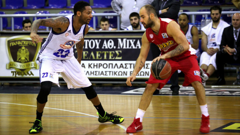 «Υγιεινός περίπατος» στα Τρίκαλα για τον Ολυμπιακό