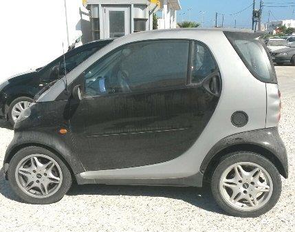 Κατασχέθηκαν αυτοκίνητα