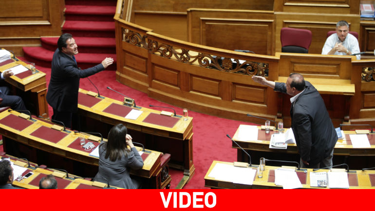 Η γραβάτα και… η σαλιαρίστρα