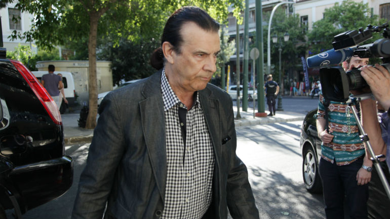 Κουράκης: «Στόχος μας η κατάργηση του αίσχους των κενών στα σχολεία»