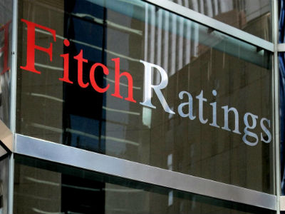 Fitch: Αρνητικές οι προοπτικές της Ελλάδας