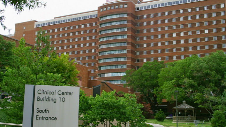 Εξιτήριο για τον Αμερικανό νοσηλευτή που είχε προσβληθεί από Έμπολα