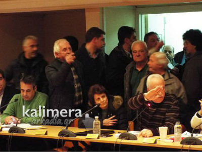 Οι γουρουνοπούλες, οι μ@@@ και το παλιόπαιδο