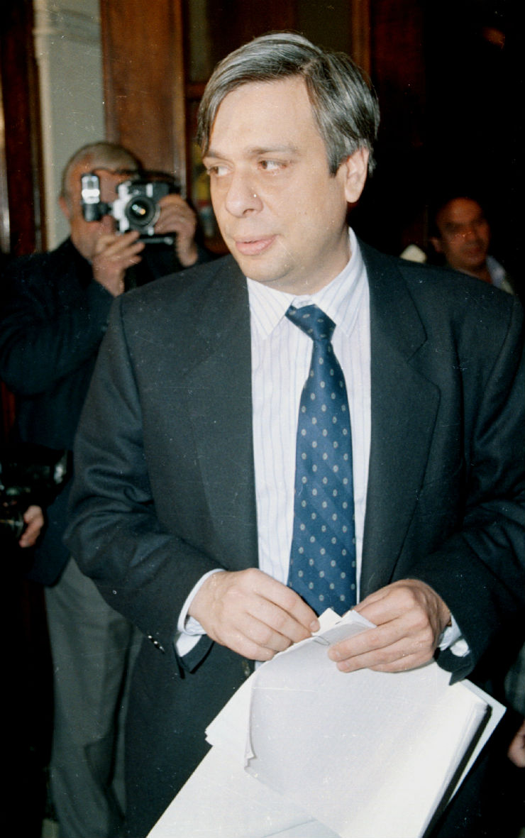 Ο άλλοτε βουλευτής της ΝΔ (1999)