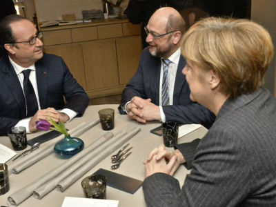 Ολοκληρώθηκε το δείπνο Μέρκελ – Ολάντ – Σουλτς