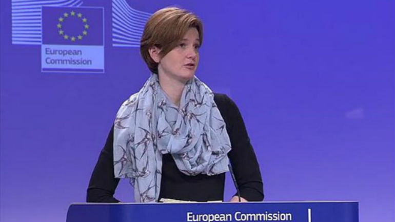 Ούτε επιβεβαιώνει, ούτε διαψεύδει η Κομισιόν