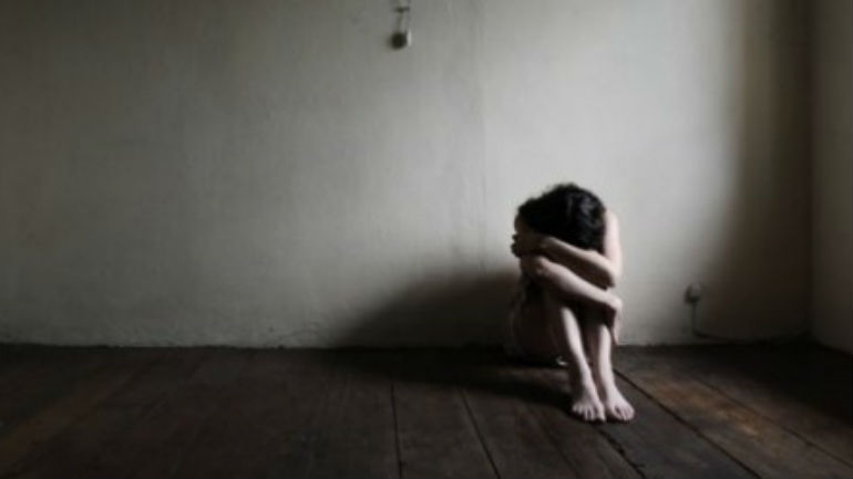 Καταδικάστηκε πα-τέρας που εξέδιδε τις κόρες του