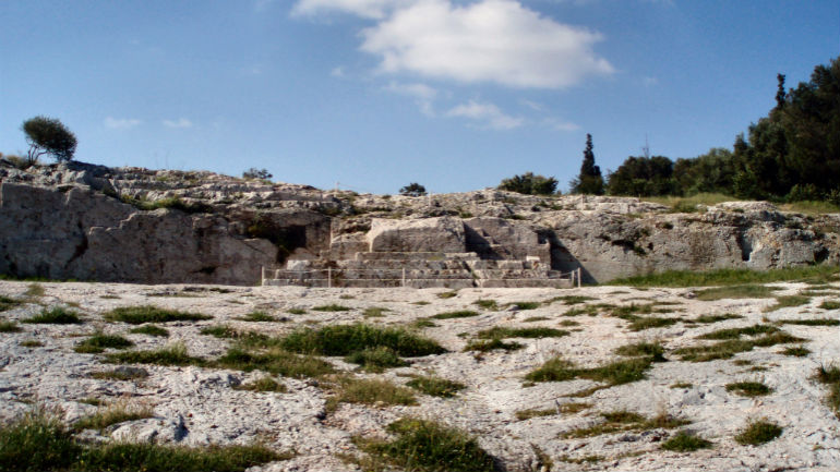 ΣτΕ: «Πράσινο φως» για ελεύθερη πρόσβαση στους λόφους Πνύκας, Νυμφών και Φιλοπάππου
