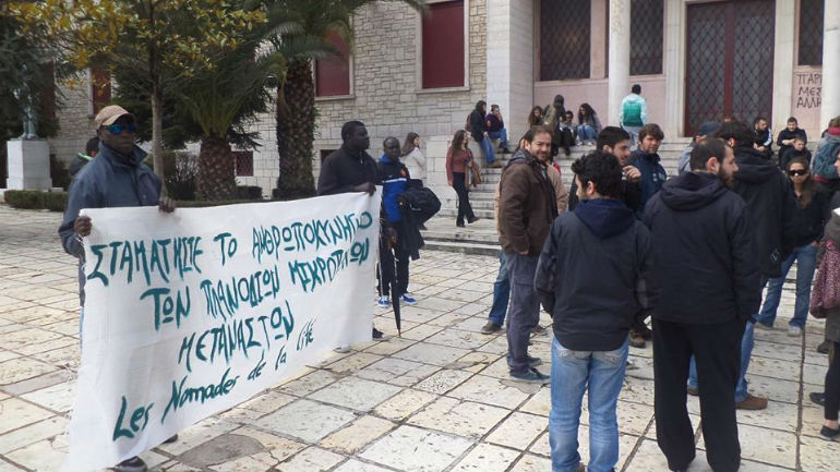 Ιωάννινα: Διαδήλωσαν ζητώντας να τους επιτραπεί το πλανόδιο εμπόριο