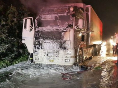 Χανιά: Nταλίκα λαμπάδιασε εν κινήσει