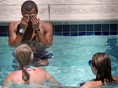 Ashley… μην κλέβεις!