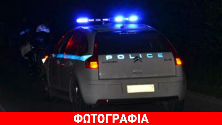 Σύρος: Νεαροί επιτέθηκαν σε αστυνομικούς που έσπευσαν να σταματήσουν καβγά