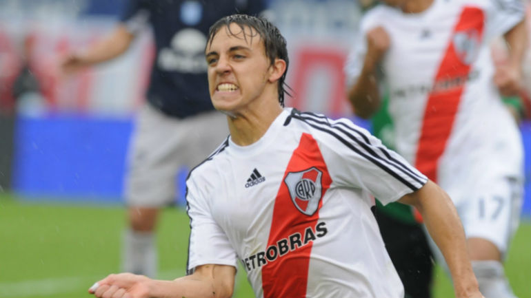 Μπουονανότε: Μετακομίζει (στην ΑΕΚ), γιατί χωρίζει (με τη Γρανάδα)