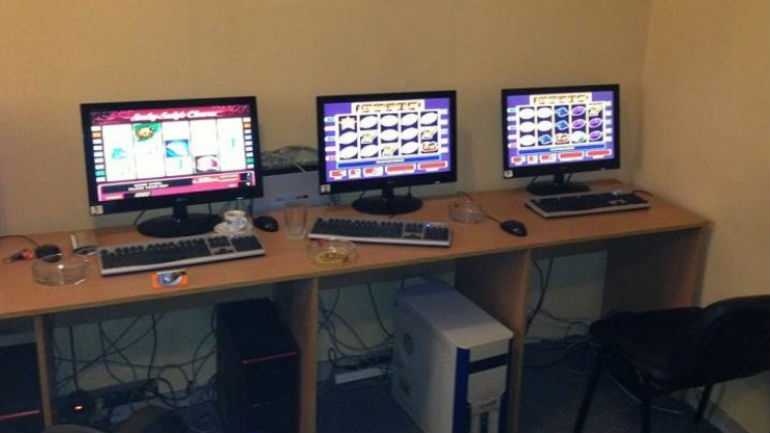 Λάρισα: Είχε μετατρέψει το ίντερνετ καφέ σε… καζίνο