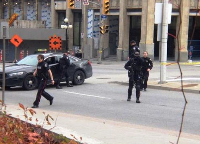 Σε αστυνομικό κλοιό το κέντρο της Οττάβα