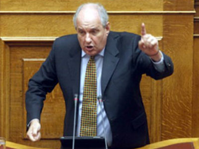 Τέρενς Κουίκ: «Επίορκη η συμπεριφορά του Σημιτάνθρωπου»