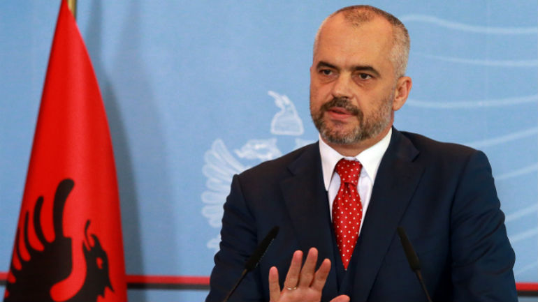 Αλβανία: Ανέβαλε την επίσκεψη στην ΠΓΔΜ ο Έντι Ράμα