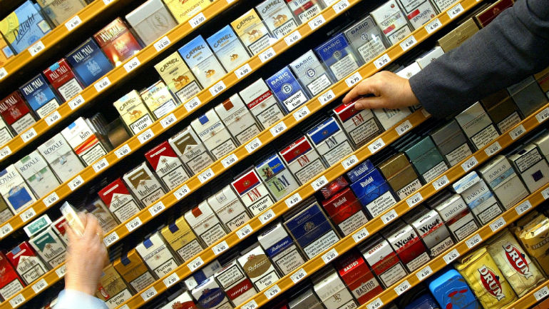 Πύργος: Έκλεψαν τσιγάρα και καπνούς αξίας 1.500 ευρώ