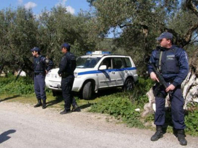 Αχαΐα: Μπλόκα της Αστυνομίας για εντοπισμό «σκληρών» κακοποιών