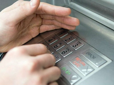 Διδυμότειχο: «Σήκωσαν» 1.500 ευρώ με κλεμμένη κάρτα