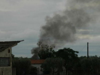 Ο μαύρος καπνός προκάλεσε αναστάτωση