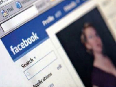 Πρωταθλητής του στίβου έκλεβε φωτογραφίες από υπολογιστές φοιτητριών