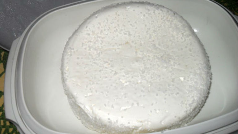 Γρεβενά: Έκλεψαν πάνω από 100 δοχεία με φέτα