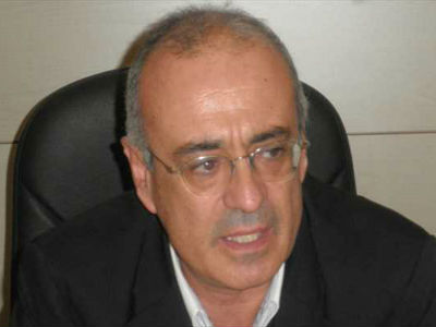 Παπ(π)άς είναι… Τον ξαναβάφτισε!