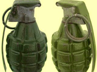 Βρήκαν χειροβομβίδες από τον εμφύλιο μέσα σε σπίτι