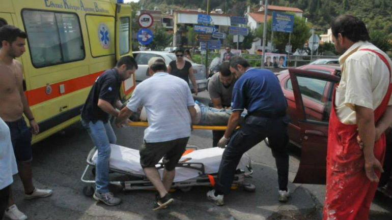 Ηράκλειο: Σοβαρό τροχαίο με δύο τραυματίες