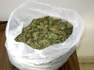 Πουλούσε χασίς κοντά σε σχολείο