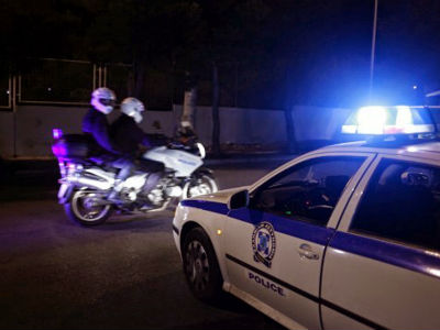 Ανήλικος επιτέθηκε σε 25χρονο για να κλέψει… τσιγάρα