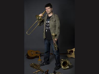 Φοίβος Δεληβοριάς Καλοκαίρι 2009 – Πρόγραμμα περιοδείας Απόψε αυτοσχεδιάζουμε!