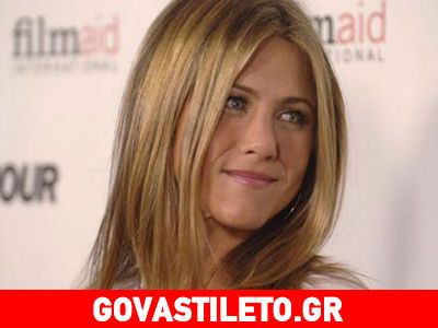 Η Τζένιφερ Άνιστον μιλάει για πρώτη φορά για το «κέρατο» που της έριξε ο Μπράντ Πιτ
