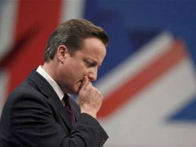 Κάμερον: «Τρομοκρατημένος» από την εν ψυχρώ δολοφονία του Κάσιγκ