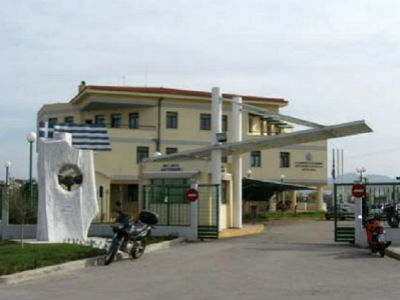 Αγρίνιο: Τράβηξε μαχαίρι στην είσοδο της Αστυνομικής Διεύθυνσης