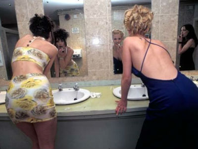 Βαρύς ο πέλεκυς για την κρυφή κάμερα σε γυναικείες τουαλέτες