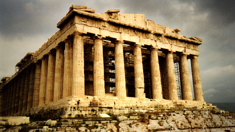 O… ιδιοφυής αντισεισμικός σχεδιασμός της Ακρόπολης