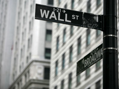 «Βουτιά» στη Wall Street