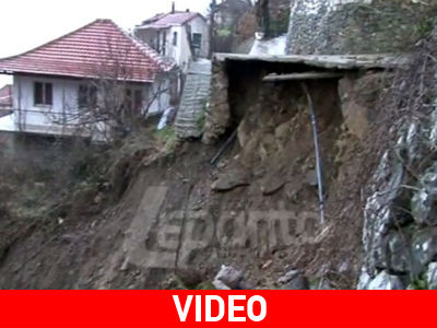 Κινδυνεύουν σπίτια στην ορεινή Ναυπακτία