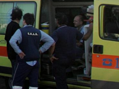 Ηράκλειο: Άνδρας στο νοσοκομείο μετά από «βουτιά» στον φωταγωγό