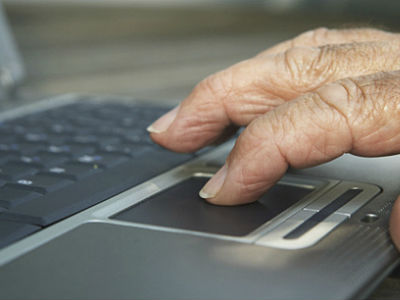 Έκλεψαν «γκατζετάκια» παππού